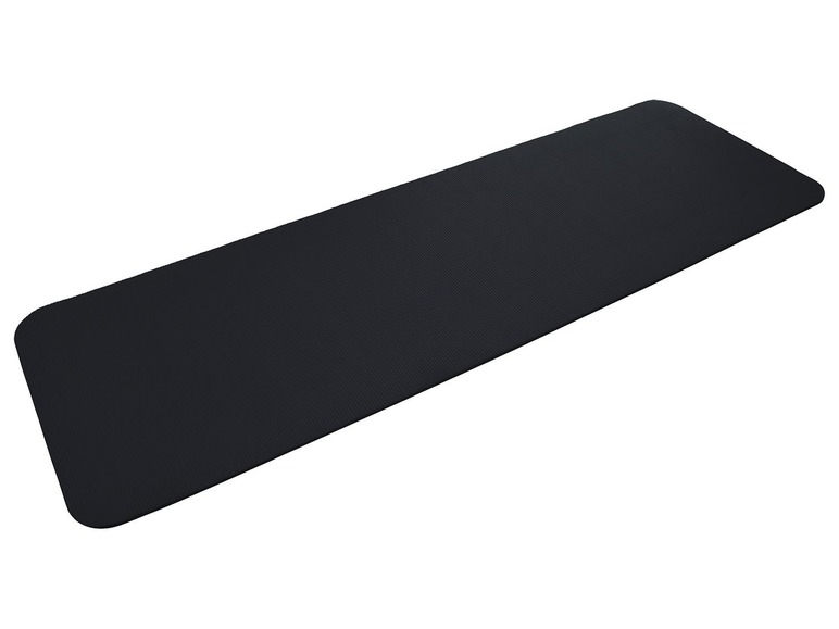 Een zwarte fitnessmat voor yoga of oefeningen.