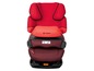 Cybex autostoel voor kinderen, in rood en donkerrood.