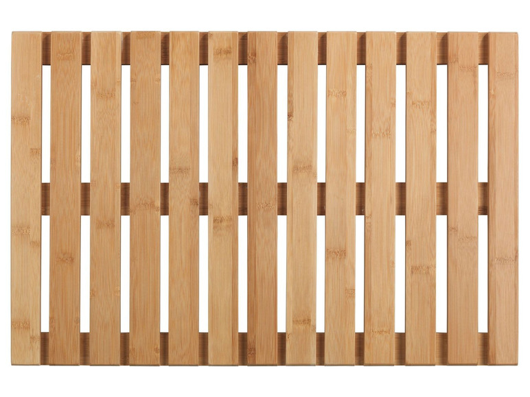 Een houten badmat van bamboe.