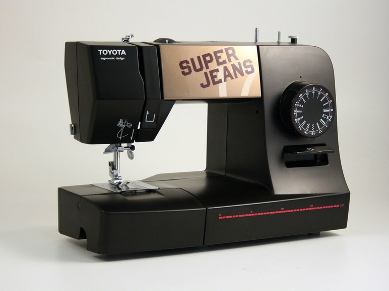 Ga naar volledige schermweergave: TOYOTA Naaimachine Super Jeans 17 - afbeelding 5