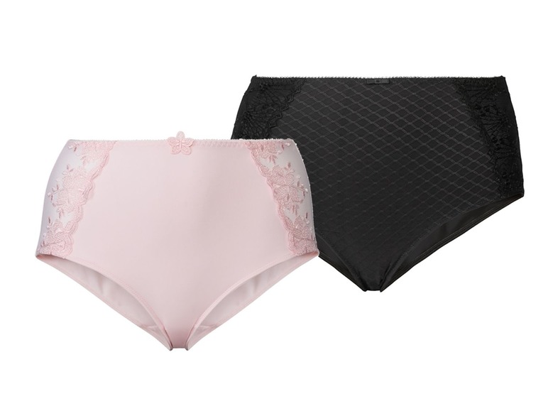 Twee paar dames onderbroeken met kant, één roze en één zwart.