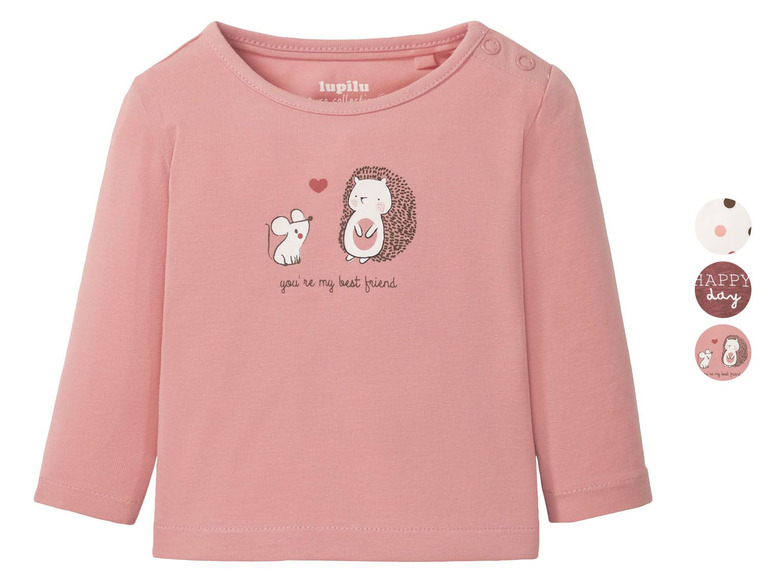 Een roze longsleeve shirt met een egel en muis print van Lupilu.