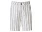 Witte linnen shorts met grijze strepen.