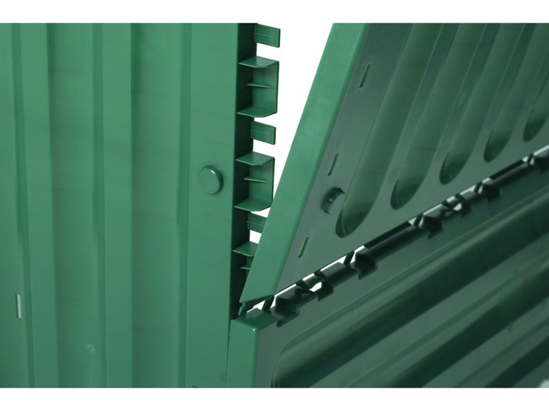 Groene compostbak met een deksel dat opengaat.