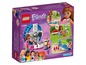 LEGO Friends set met een draaimolen en hondenshows.