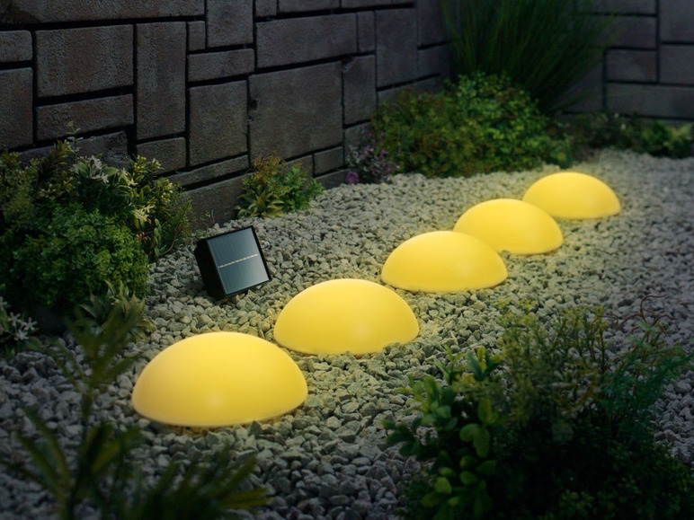 Ga naar volledige schermweergave: LIVARNO LUX Solar tuinlampenketting - afbeelding 10
