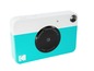 Een turquoise Kodak Printomatic instant camera