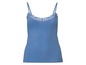Een blauwe tanktop met kant