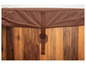 Een bruin deksel voor een hottub met houten bekleding.