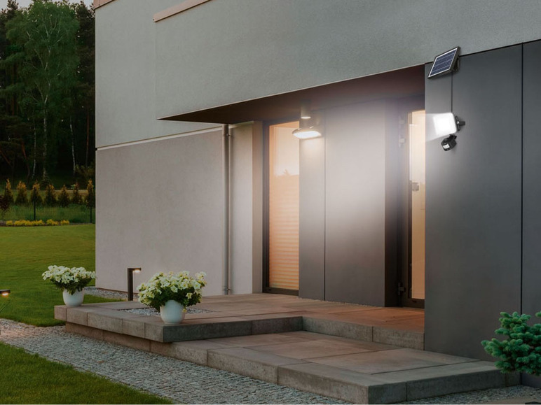 Ga naar volledige schermweergave: LIVARNO home Solar LED-schijnwerper - afbeelding 9