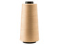 Een spoel beige naaigaren.
