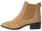 Beige suède enkellaarsjes met blokhak.