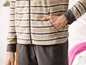 Gestroomde pyjama met lange mouwen en broek.