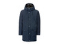 Een donkerblauwe parka met capuchon