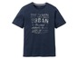 Een donkerblauw T-shirt met korte mouwen van Livergy met een vintage print met de tekst 'Urban'