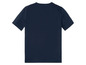 Een donkerblauw T-shirt met korte mouwen.