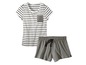 Gestroomde pyjama met korte broek en T-shirt van het merk 'Sleepwear'.