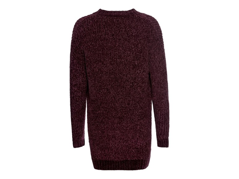 Een donkerrode gebreide trui met lange mouwen.