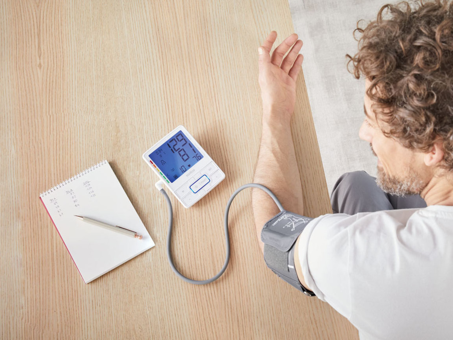 krab Herstellen Bedenken SANITAS Bovenarm-bloeddrukmeter online kopen | LIDL