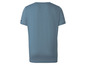 Een blauw T-shirt met korte mouwen