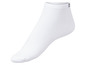 Een wit paar sokjes voor dames van het merk Puma.