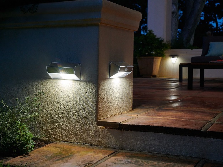 Ga naar volledige schermweergave: LIVARNO LUX Solar LED-wandlamp - afbeelding 4