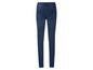 Donkerblauwe skinny jeans voor dames.