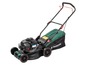 Een groene Parkside benzine grasmaaier met een opvangbak.