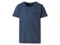 Een donkerblauw T-shirt met knopen van Livergy.