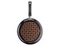 Zwarte Tefal koekenpan met koperen design.