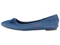 Blauwe ballerina's van denim met strik.