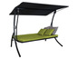Een zwarte hangmat met groene kussens en een zonnescherm.