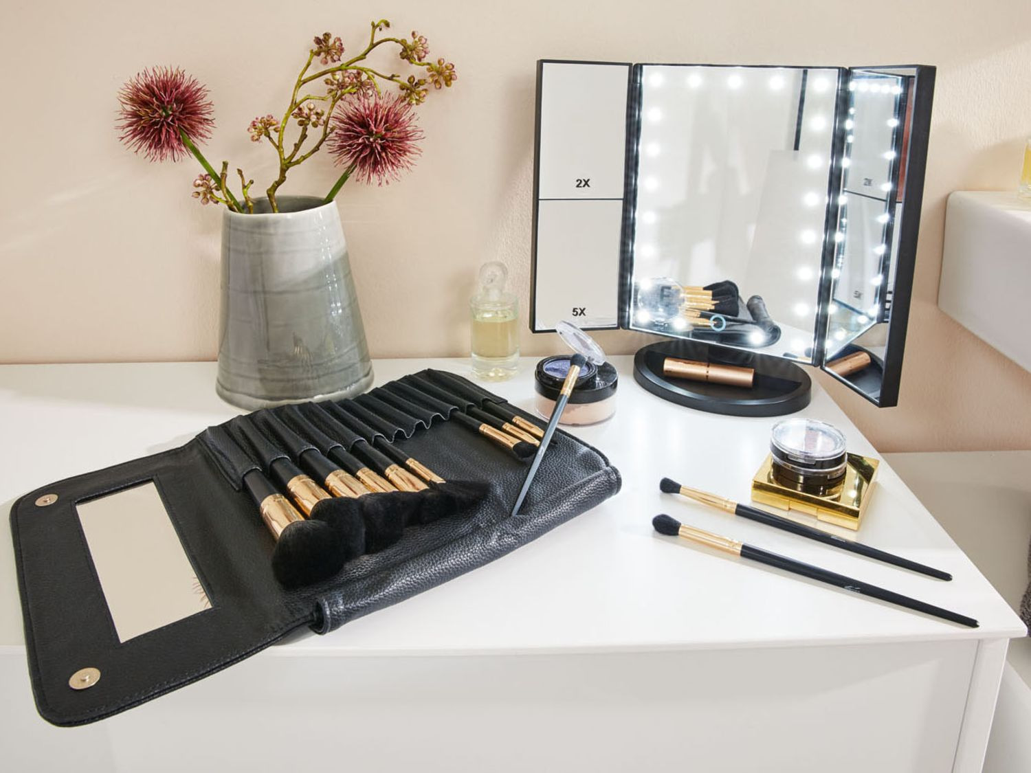 stem hefboom Uit miomare LED make-up spiegel online kopen | LIDL