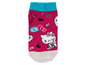 Een paar roze Hello Kitty sokken met een blauwe boord.