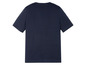 Een donkerblauwe t-shirt met korte mouwen.