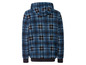 Een blauwe geruite hoodie met capuchon.