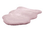 Een roze, pluche vloerkleed met een onregelmatige vorm.