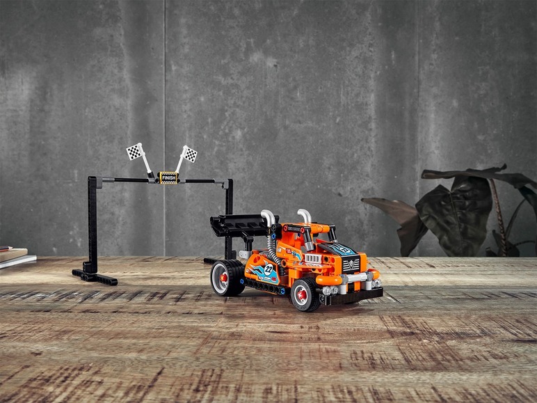 Ga naar volledige schermweergave: LEGO® Technic Race-Truck - afbeelding 9