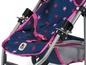 Een blauwe kinderwagen met roze sterren van Chicco.