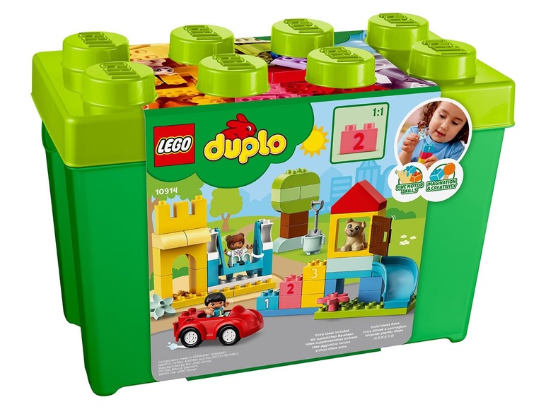 LEGO Duplo bouwstenen met een speeltuin, auto en huis