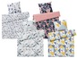Diverse beddengoed sets met bloemen-, geometrische en abstracte prints.