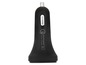 Een zwarte autolader met Qualcomm Quick Charge 3.0 technologie.