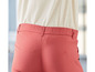 Een close-up van de achterkant van een roze broek met elastische tailleband.