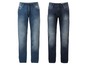 Twee paar blauwe jeans voor mannen.