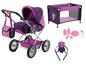 Een roze kinderwagen, een wieg en accessoires voor poppenspel.