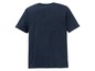 Een donkerblauw T-shirt met korte mouwen.