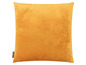 Een gele kussenhoes van het merk AMOMA.