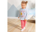 Baby Winnie de Poeh set met grijze longsleeve en roze broek.