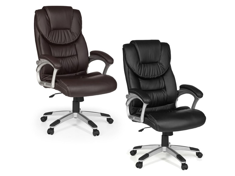 Twee zwarte lederen bureaustoelen met zilveren onderstel.