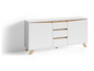 Witte dressoir met twee deuren en drie laden op houten poten.